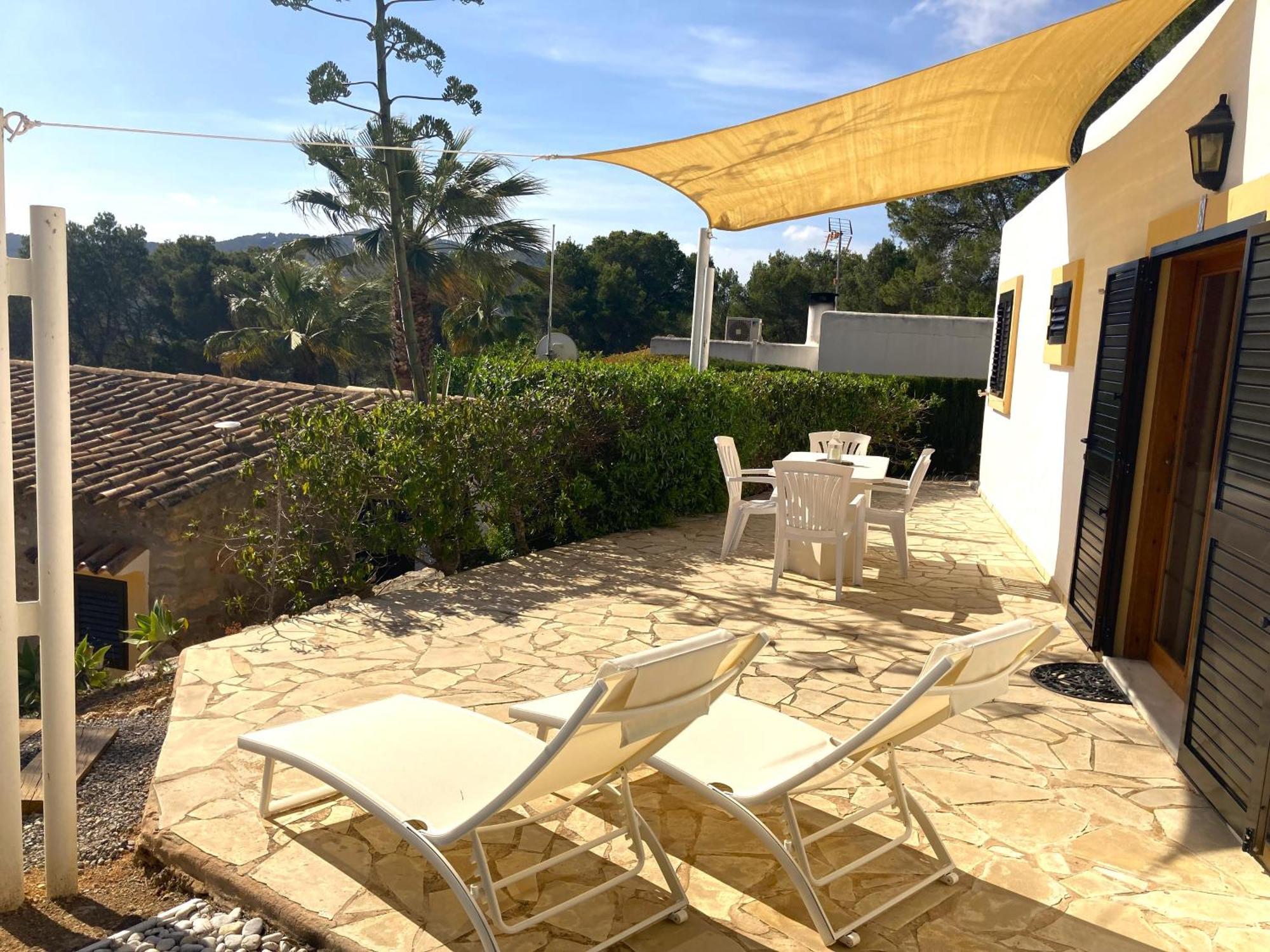 Apartamentos Pinosol Santa Eularia des Riu Exterior photo