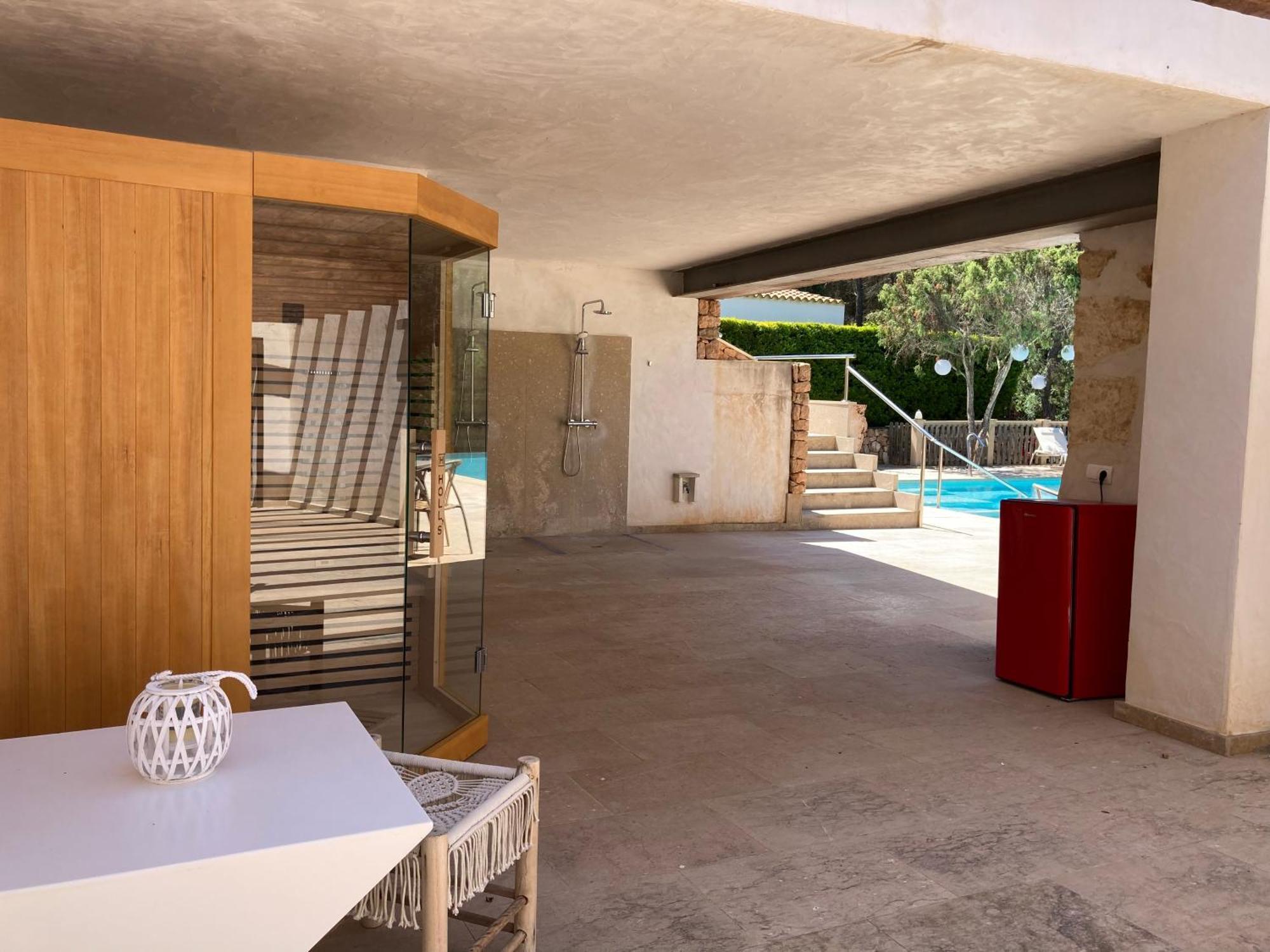 Apartamentos Pinosol Santa Eularia des Riu Exterior photo